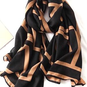 Black and Tan Geometric Scarf